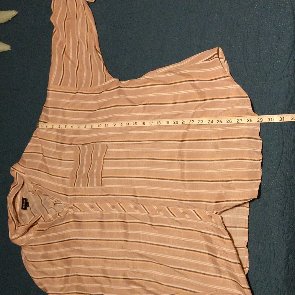 Torrid Button Down Top - image 7
